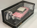 elvis presley 1955 cadillac fleetwood with figure 1:24 scale jada 31007