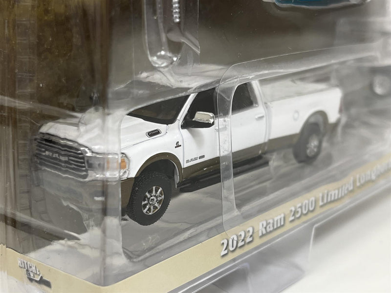 2022 Ram 2500 Limited Longhorn & Trailer 1:64 Greenlight 32260D