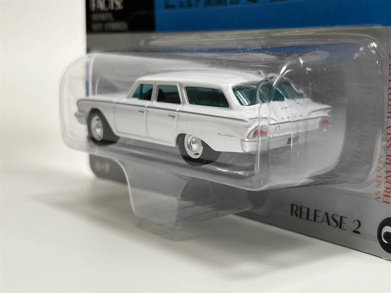 James Bond 007 From Russia with Love Ford Ranch Wagon 1960 White 1:64 Johnny L  JLPC007