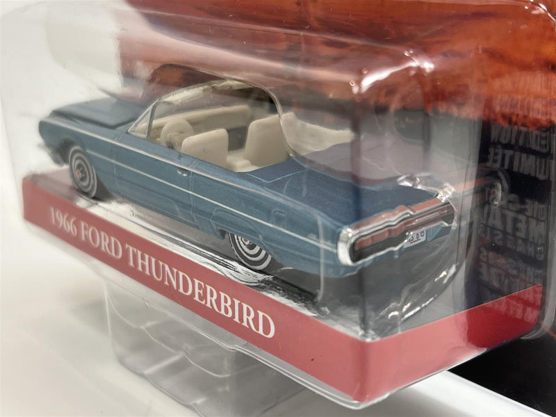 thelma and louise 1966 ford thunderbird 1:64 scale greenlight 44940e