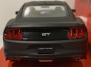 2015 ford mustang gt matt black 1:24 scale welly 24062matt