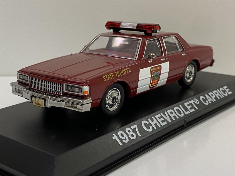 fargo 1987 chevrolet caprice minnesota 1:43 scale greenlight 86610