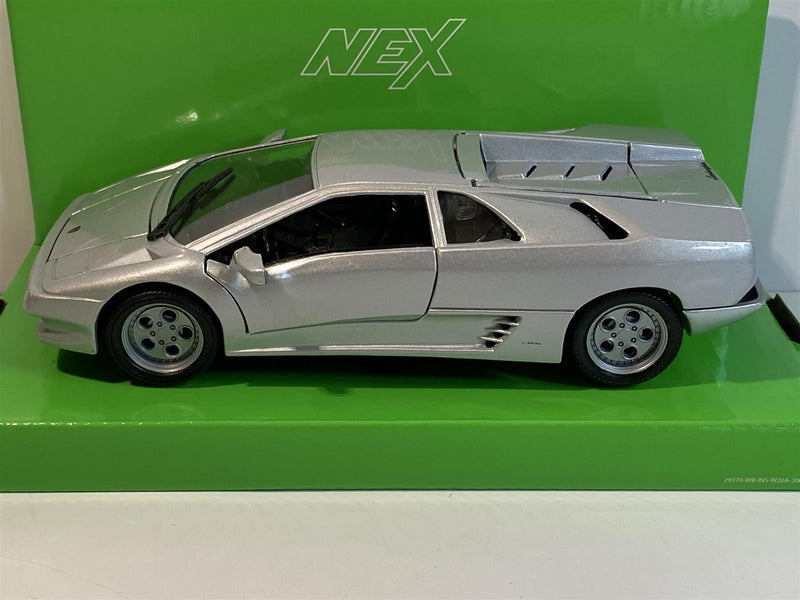 lamborghini diablo silver 1:24 scale welly 29374s