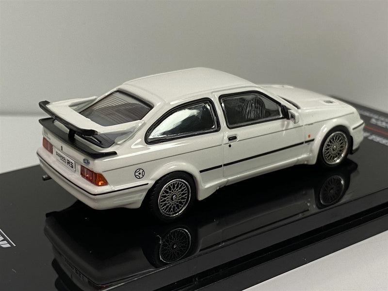 ford sierra rs500 cosworth diamond white 1986 1:64 inno 64 in64rs500diwh