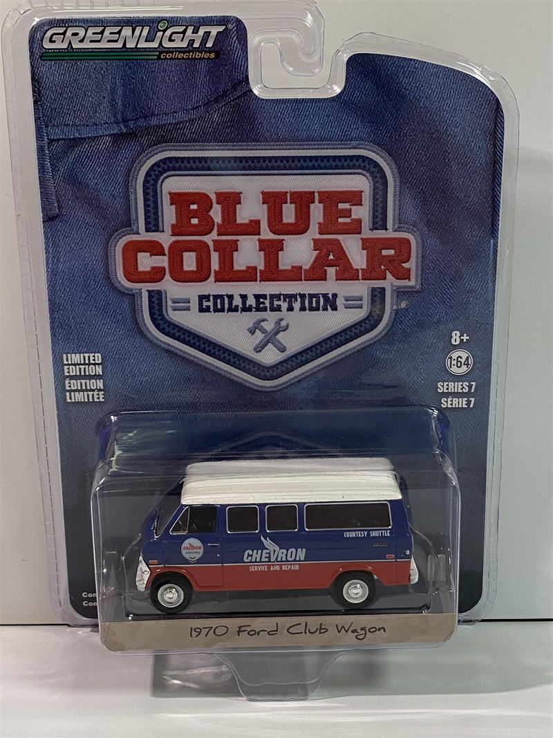 1970 ford club wagon chevron blue collar collection 1:64 greenlight 35160a