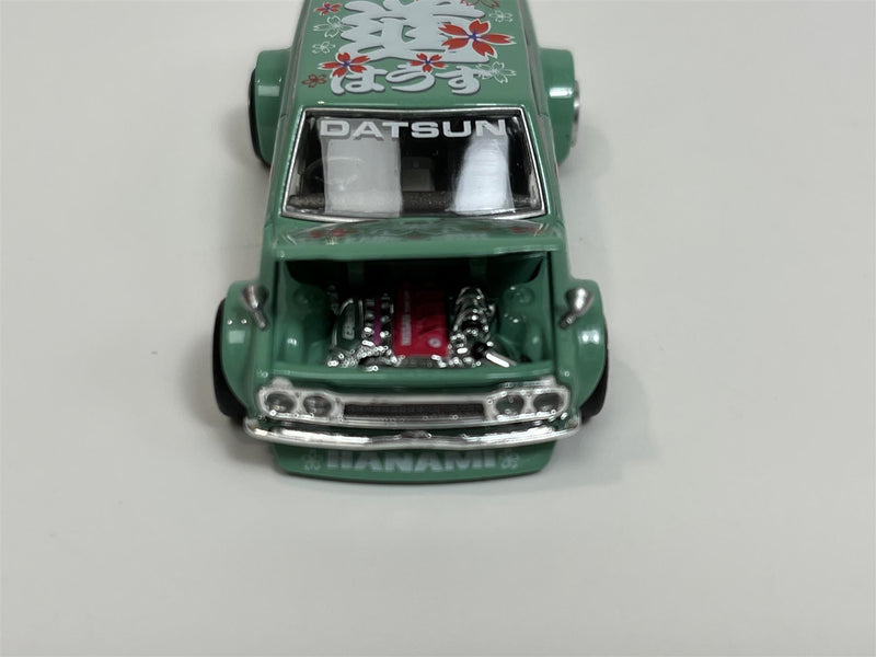 Datsun KAIDO 5100 Wagon H V2 Green 1:64 Scale Mini GT KHMG013