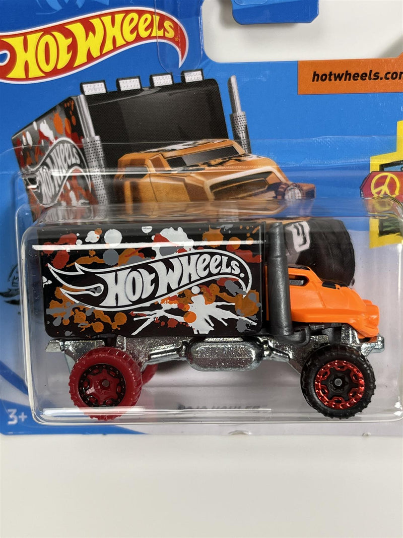 Hot Wheels Baja Hauler HW Art Cars 1:64 FYC22D520 B2