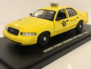 john wick 2 2008 ford crown victoria taxi 1:43 scale greenlight 86561