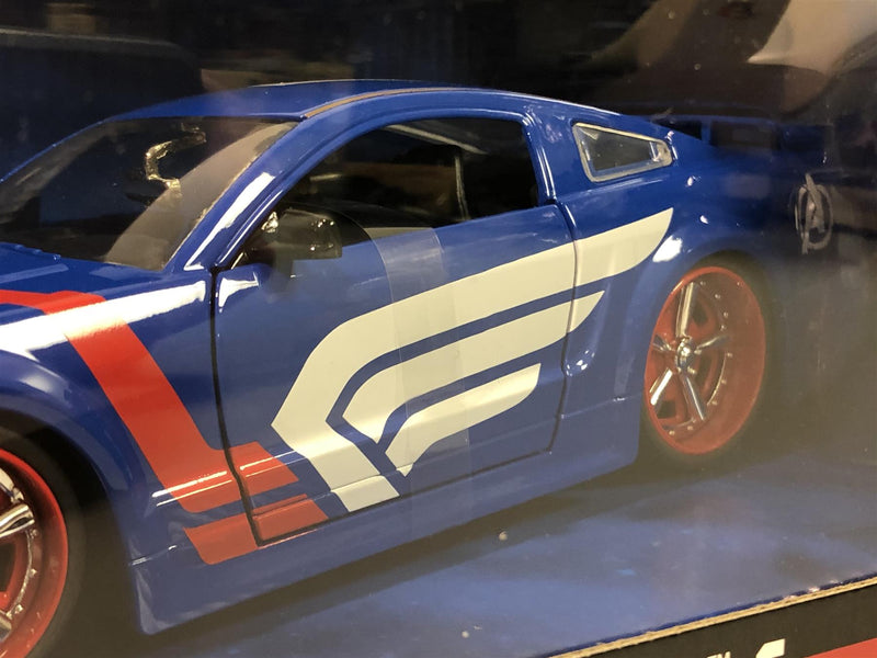 captain america 2006 ford mustang with figure 1:24 scale jada 31187