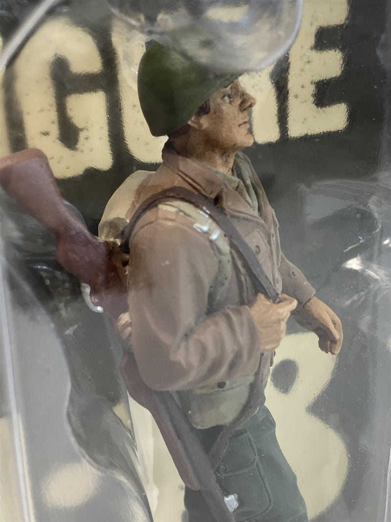 wwii hand painted poly resin soldier 1:18 figure american diorama 77410