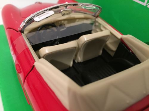 porsche 356b cabriolet red  1:24 scale welly 29390r new