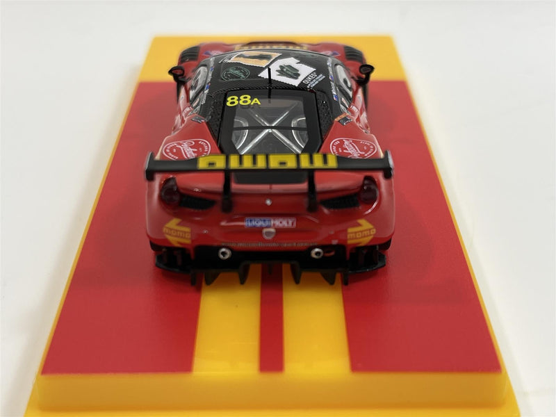 Ferrari 488 GT3 Red Bathurst 12h 2017 1:64 Scale IXO Tarmac Works 17BH88