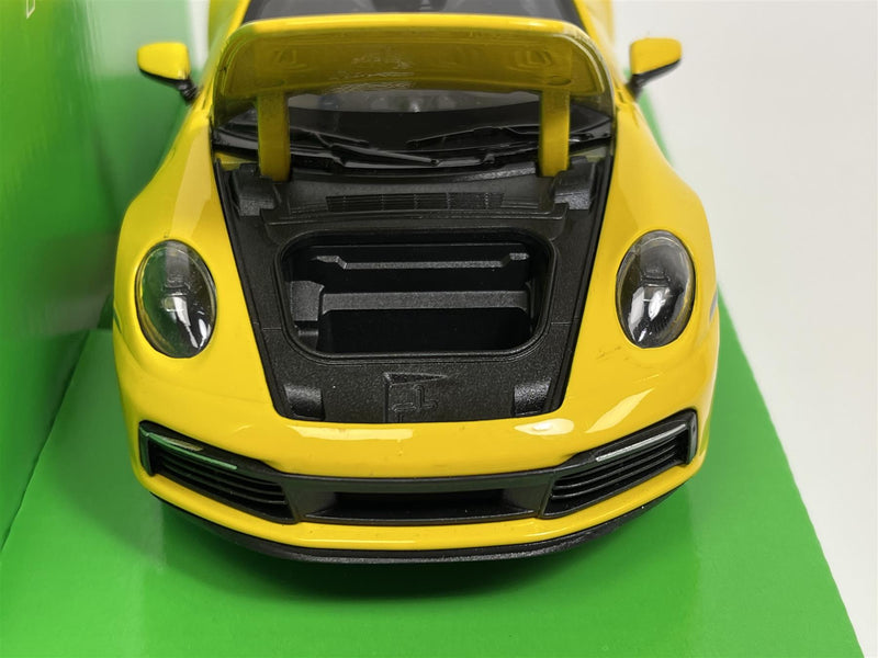 Porsche 911 Carrera 4S Yellow 1:24 Welly 24099W