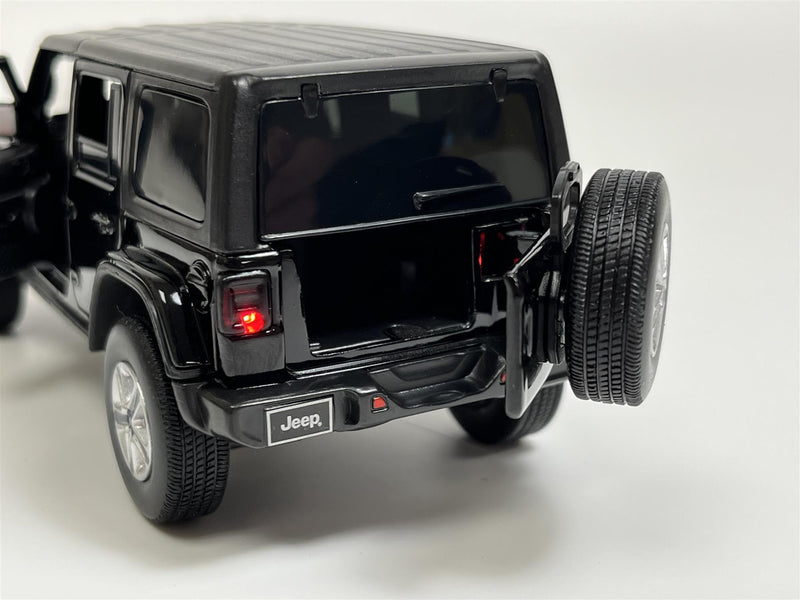 Jeep Wrangler Sahara LHD Black Light & Sound 1:32 Scale 32170014