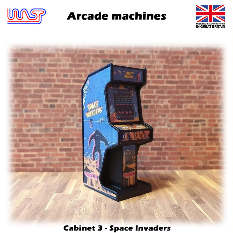 arcade machine space invaders 1:32 track side scenery pub bar game retro wasp