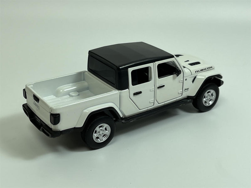 Jeep Gladiator White LHD 1:32 Scale Light & Sound Tayumo 32130002