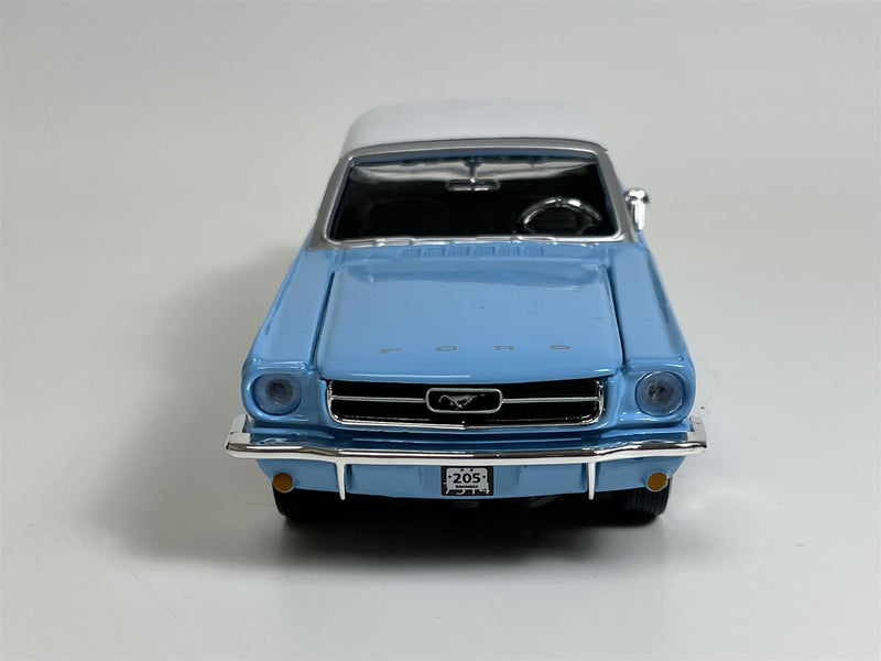 007 James Bond Thunderball 1964 1/2 Ford Mustang 1:24 Scale Motormax 79855