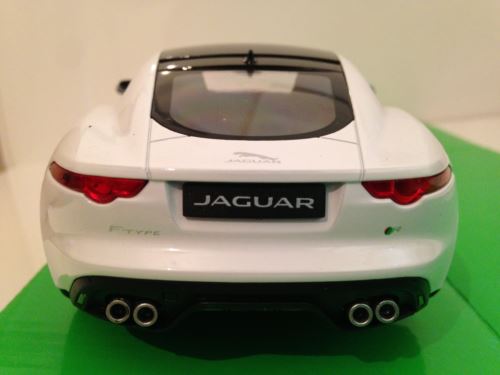 jaguar f-type coupe white 1:24 scale welly 24060w new