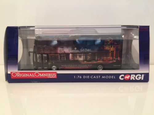 corgi om46511 harry potter warner bros studio shuttle bus 1:72 scale