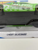 Hot Wheels Chevy Silverado HW Rescue Treasure Hunt 1:64 GHD76D521 B3