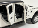 Jeep Gladiator White LHD 1:32 Scale Light & Sound Tayumo 32130002