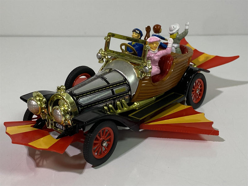 chitty chitty bang bang with figures 1:45 scale corgi cc03502