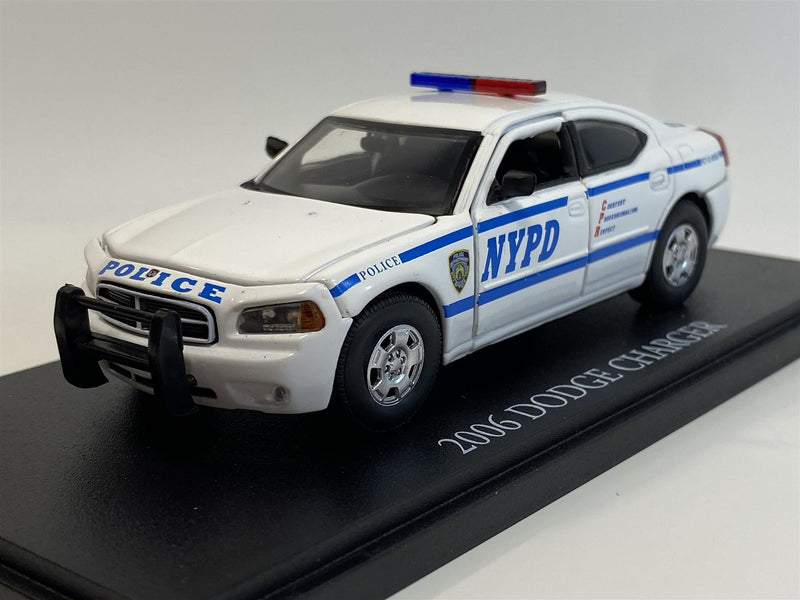 castle 2006 dodge charger 1:43 scale greenlight 86603