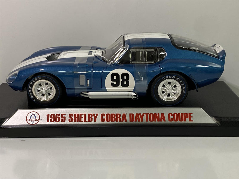 shelby collectibles 130 1965 shelby cobra daytona coupe