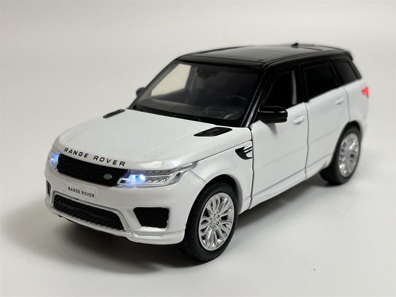 Range Rover Sport LHD Fuji White Light & Sound 1:32 Scale 32105015