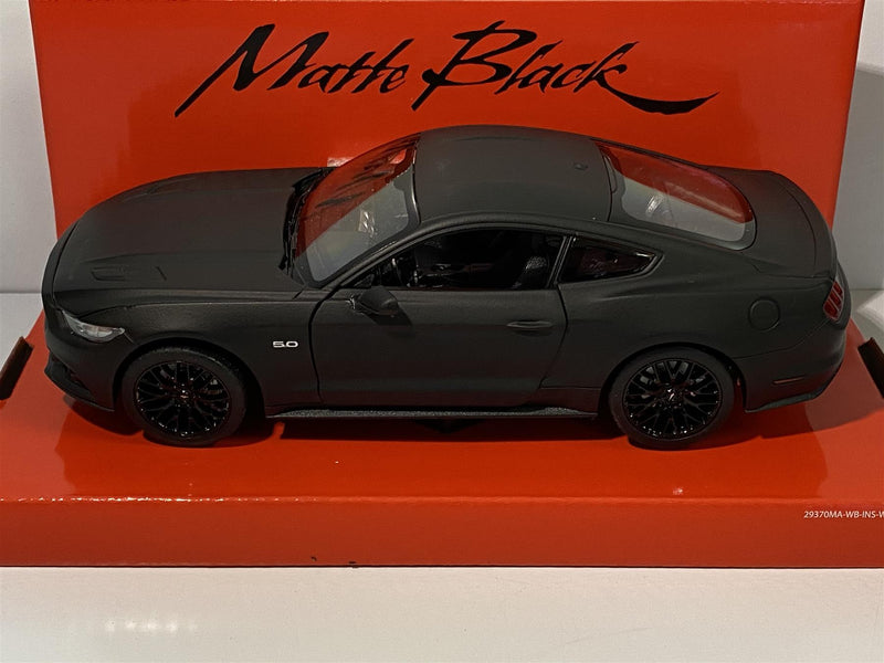 2015 ford mustang gt matt black 1:24 scale welly 24062matt