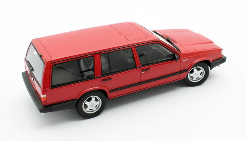 Volvo 740 Turbo Estate Red 1:18 Scale Cult Scale Models CML088-1 