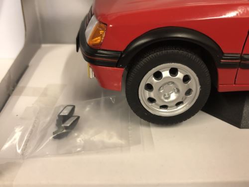 peugeot 205 gti red 1:18 scale solido s1801702