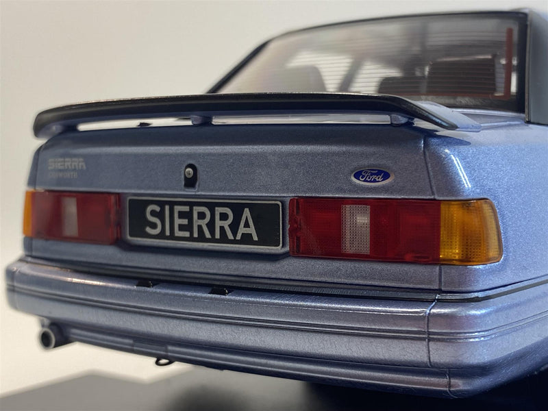 ford sierra cosworth silver blue 1:18 scale model car group 18305 mcg