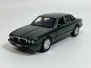 Jaguar X16 LHD Emerald Green 1:36 Scale Tayumo 36100020